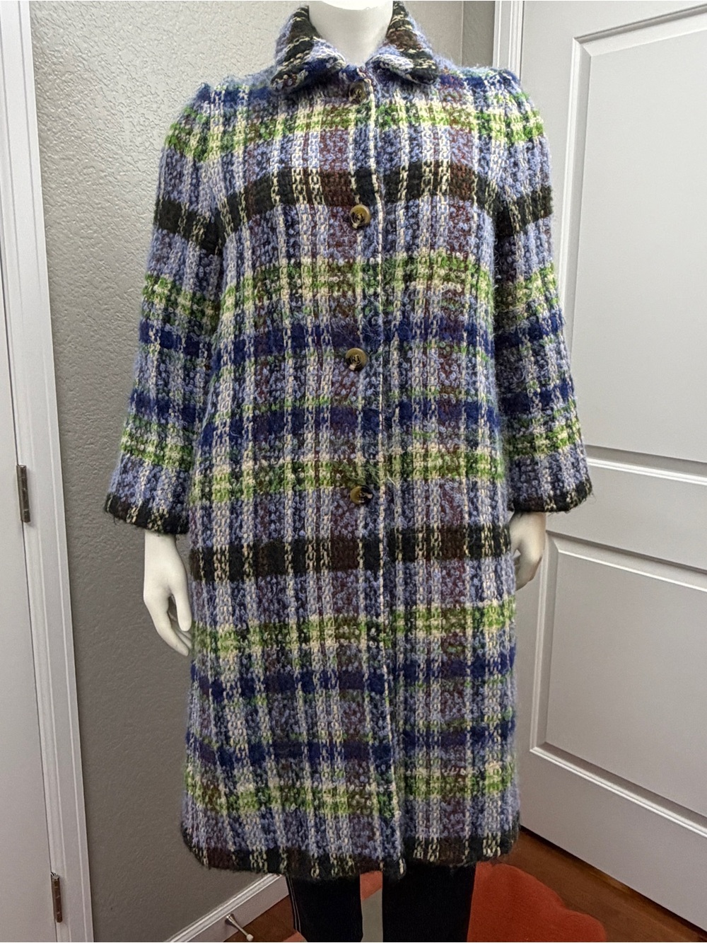 Boden Plaid Bouclé Wool Blend Coat in Blue, Green & Brown - Size 16